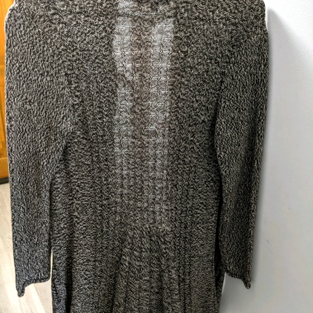 Notations Sweater - Picture 3 of 4